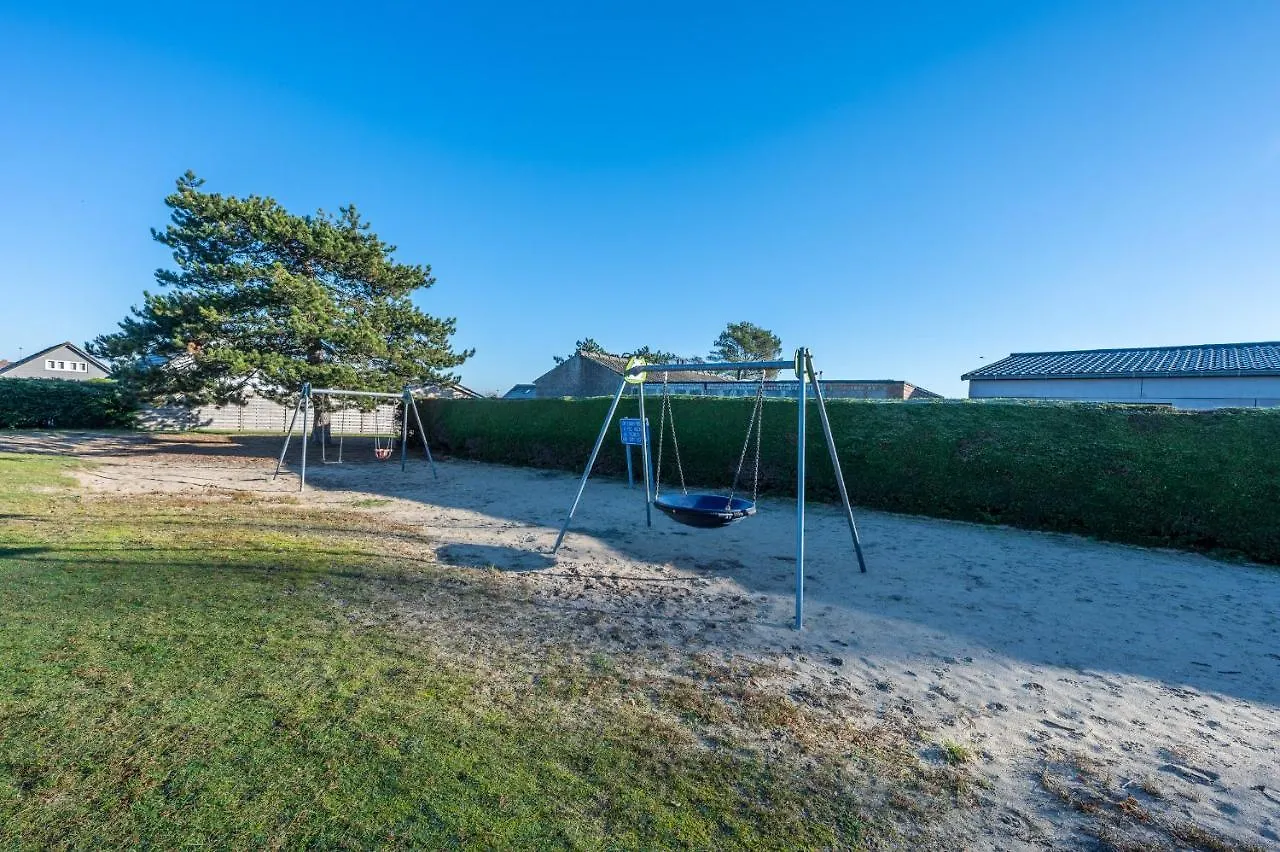 Bungalow De Strandjutter 8 Persons Middelkerke 0*,  Belgien